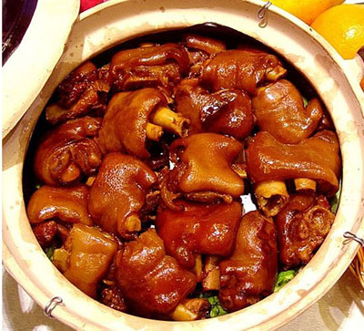 鮑汁烤豬手
